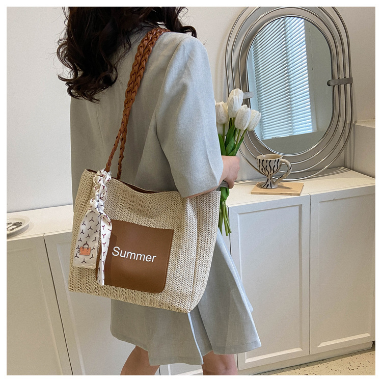 Women's Medium Straw Letter Color Block Vacation Beach Zipper Tote Bag display picture 16