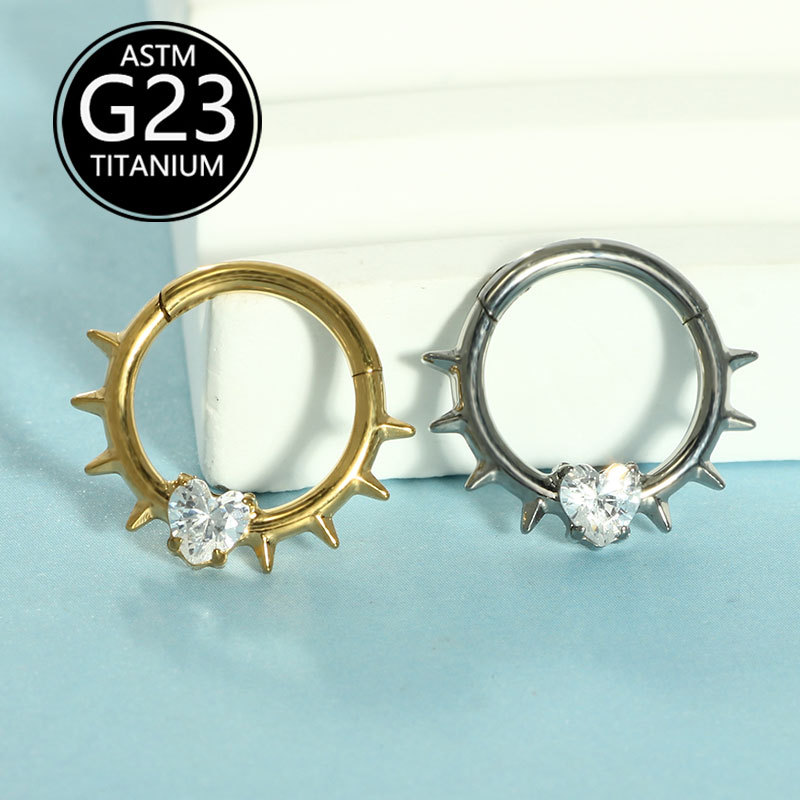 16G labret stud size and finish detail