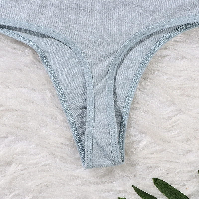 П pants, trousers, underwear, European style
