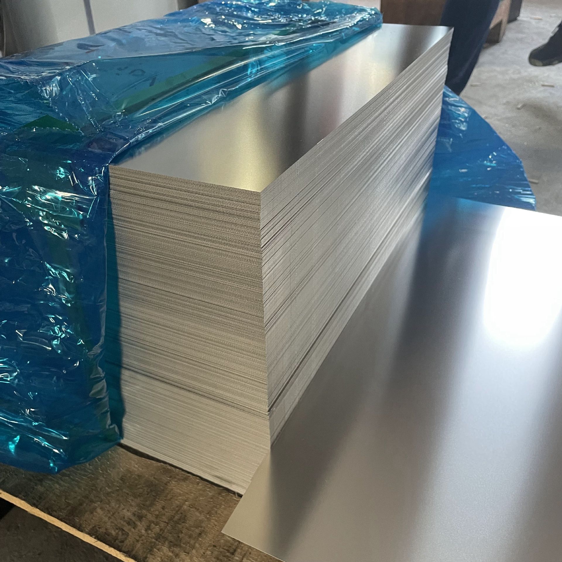 专业生产弹性不锈钢片2D面哑光面301卷片金属铁片