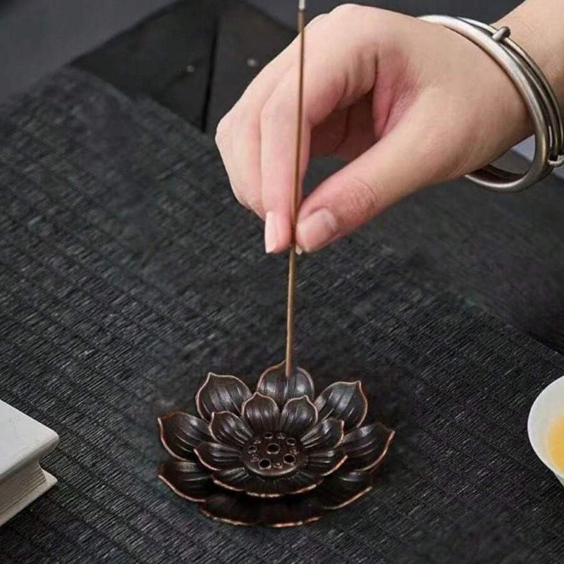 G 19499 Alloy multi-hole lotus incense holder 合金多孔莲花线