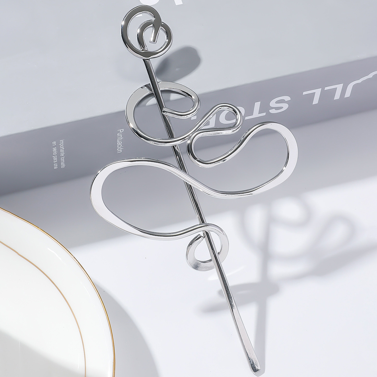 2024 transfronterizos nuevos clipes de cabello de metal enredados irregulares doblados clipes de cabello personales grandes diy accesorios de joyería