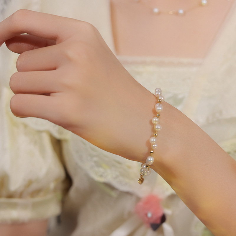 Ins Style Xiaohongshu Women's Freshwater Pearl Bracelet 14K Gold-Plated Wire-Wrapped Lobster Clasp Jewelry White Pearl Hot Item