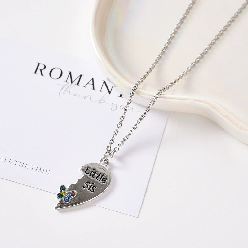Accessory for beloved, necklace, pendant, Amazon, simple and elegant design