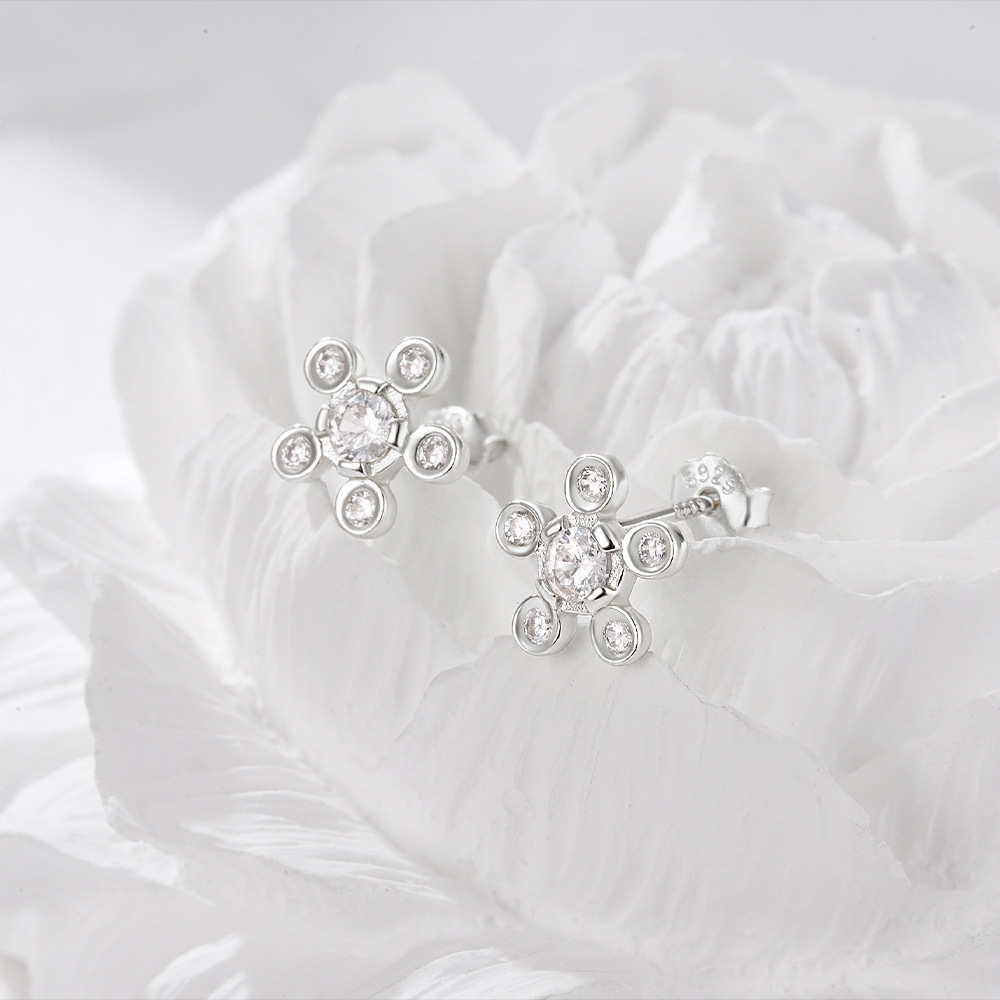 1 Paire Style Simple Géométrique Rond Fleur Placage Incruster Argent Sterling Zircon Boucles D'oreilles display picture 4