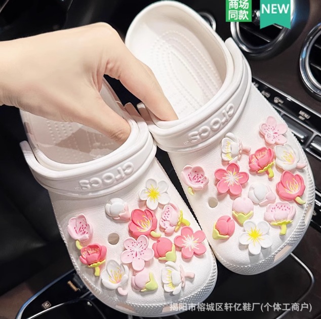 Nuevo ramo, zapatos de flores, agujeros de flores, accesorios de perlas tridimensionales de alta calidad, accesorios de bricolaje decorativos, zapatos de fragancia desmontables