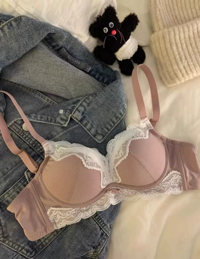 Lace supporting wireless bra, bra top, french style