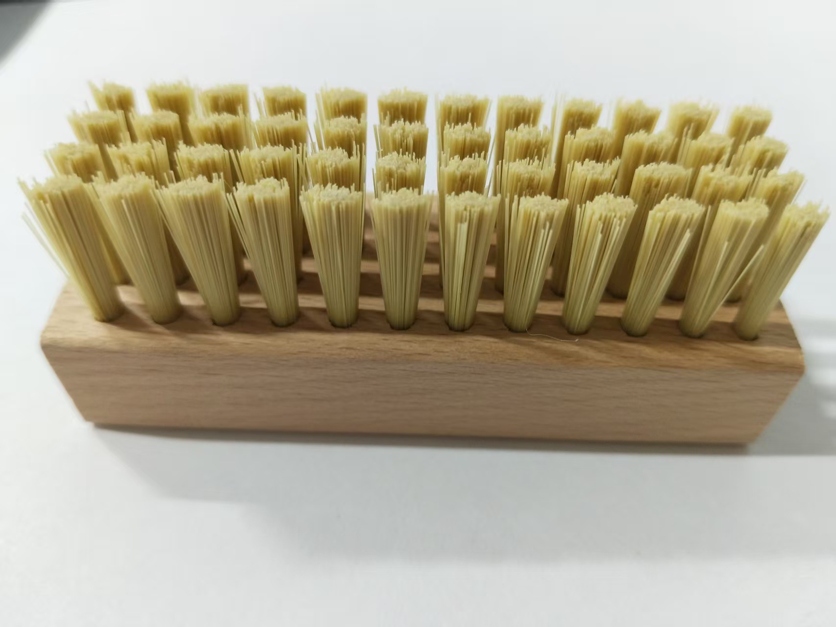 メーカー直販馬毛靴ブラシ、ブナ材革靴ブラシ、柔らかい毛の角型ブラシ、豚毛研磨用木製靴磨きブラシ、越境販売