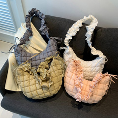 韓國新款褶皺雲朵包百搭時尚單肩斜挎餃子泡泡包大容量羽絨棉服包