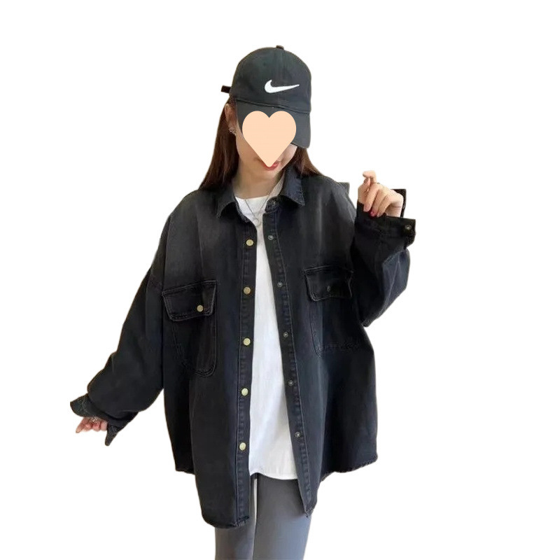 グラデーションの新しいデニムのシャツのコートの女性の中で長いタイプの2025秋の春秋のタイプのファッションの起爆式の上着は着ます。|undefined
