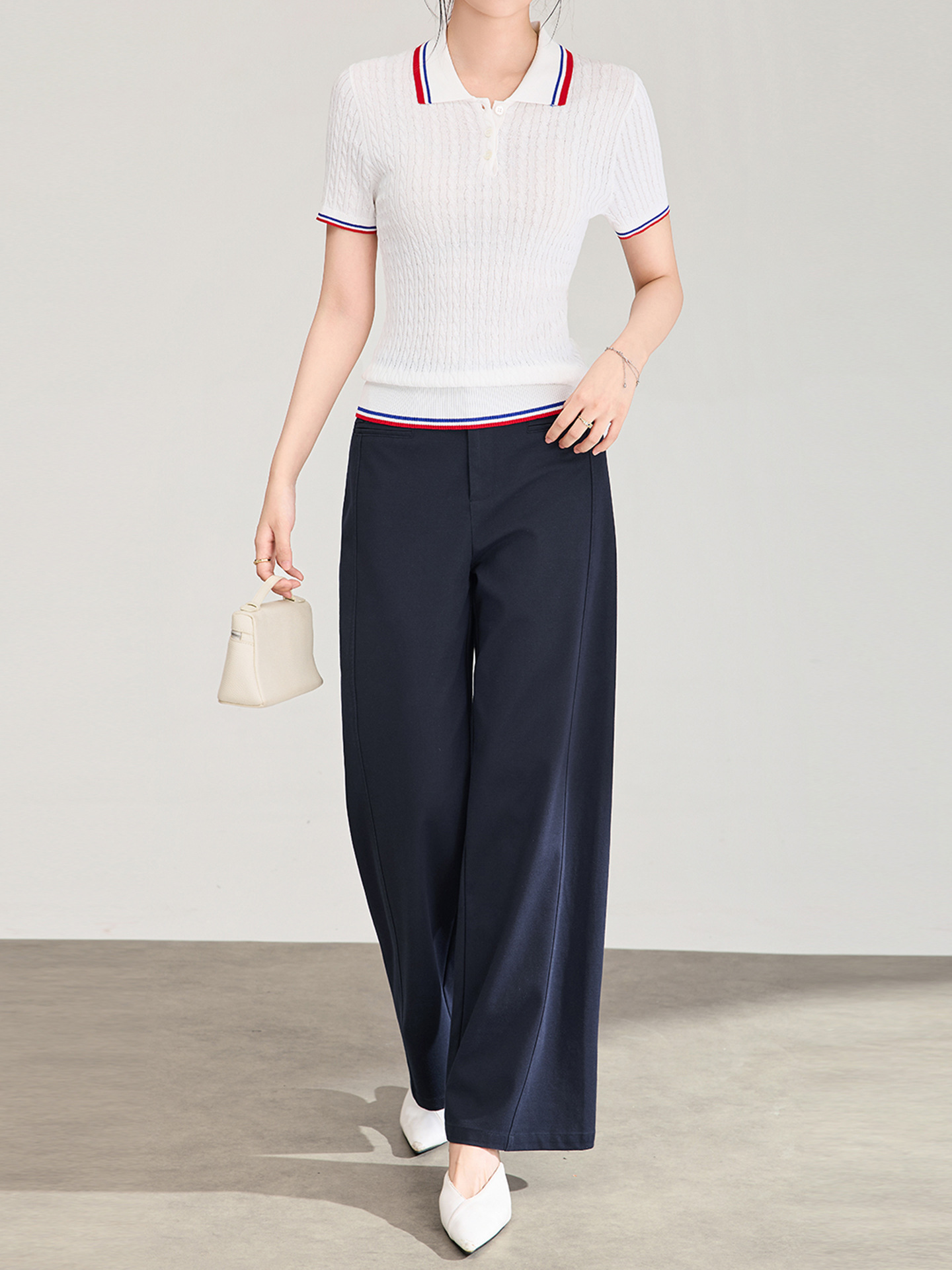 Quần culottes nữ ống rộng dáng lười, chất liệu tencel cotton mềm mại, cạp cao suông nhẹ — Xanh lông mòng đen