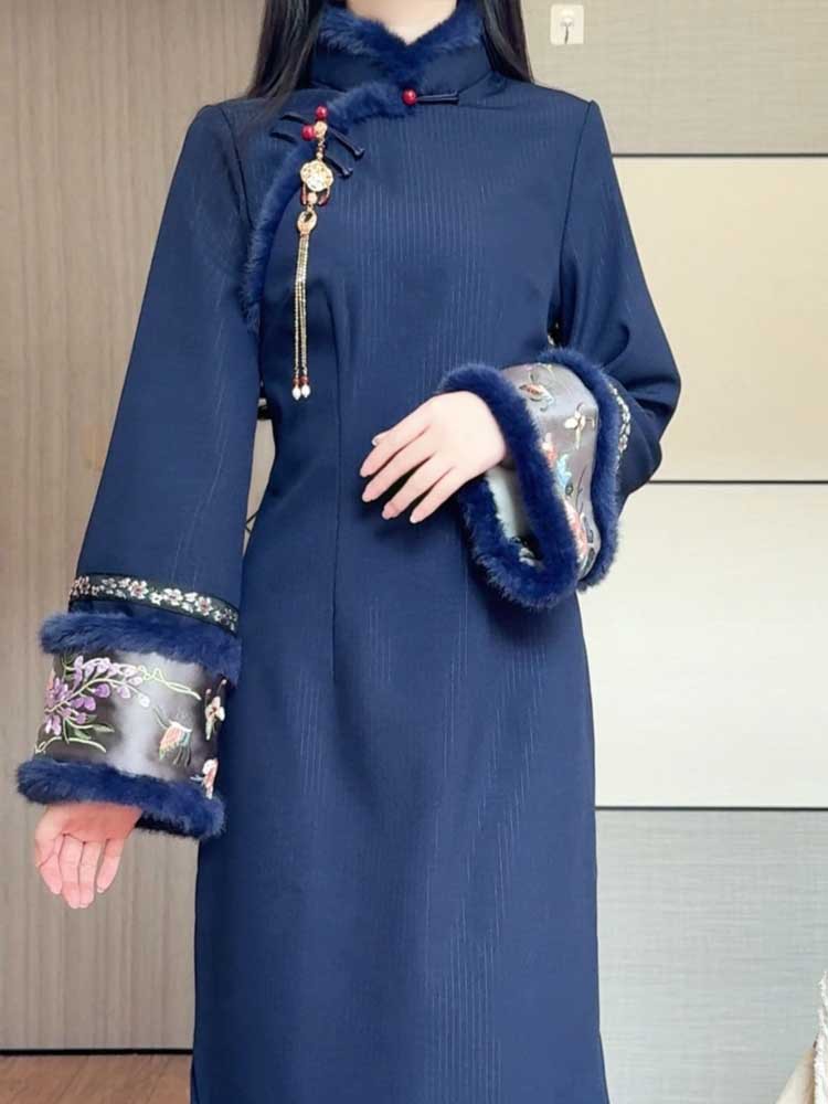 Fleece-lined And Thickened, 2025 Winter Model, Improved Cheongsam With Inverted Large Sleeves, Vintage Warm Fur Collar,_ecoleips.com