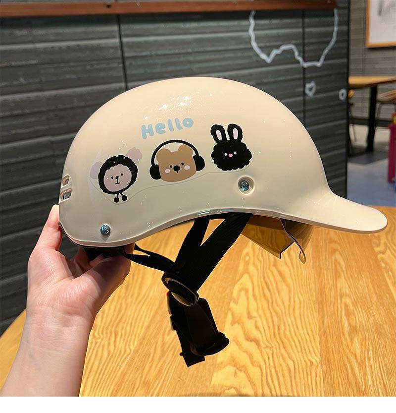 Cute Duckbill Cap 3C Certified Electric Vehicle Helmet for Women, Summer Sun Protection Motorcycle Safety Helmet, Electric Scooter Half Helmet