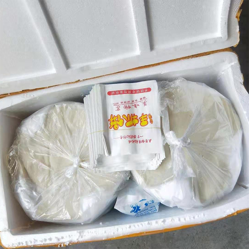 120g大号商用手抓饼100片包装台湾原味千层手爪饼皮胚摆摊整箱批