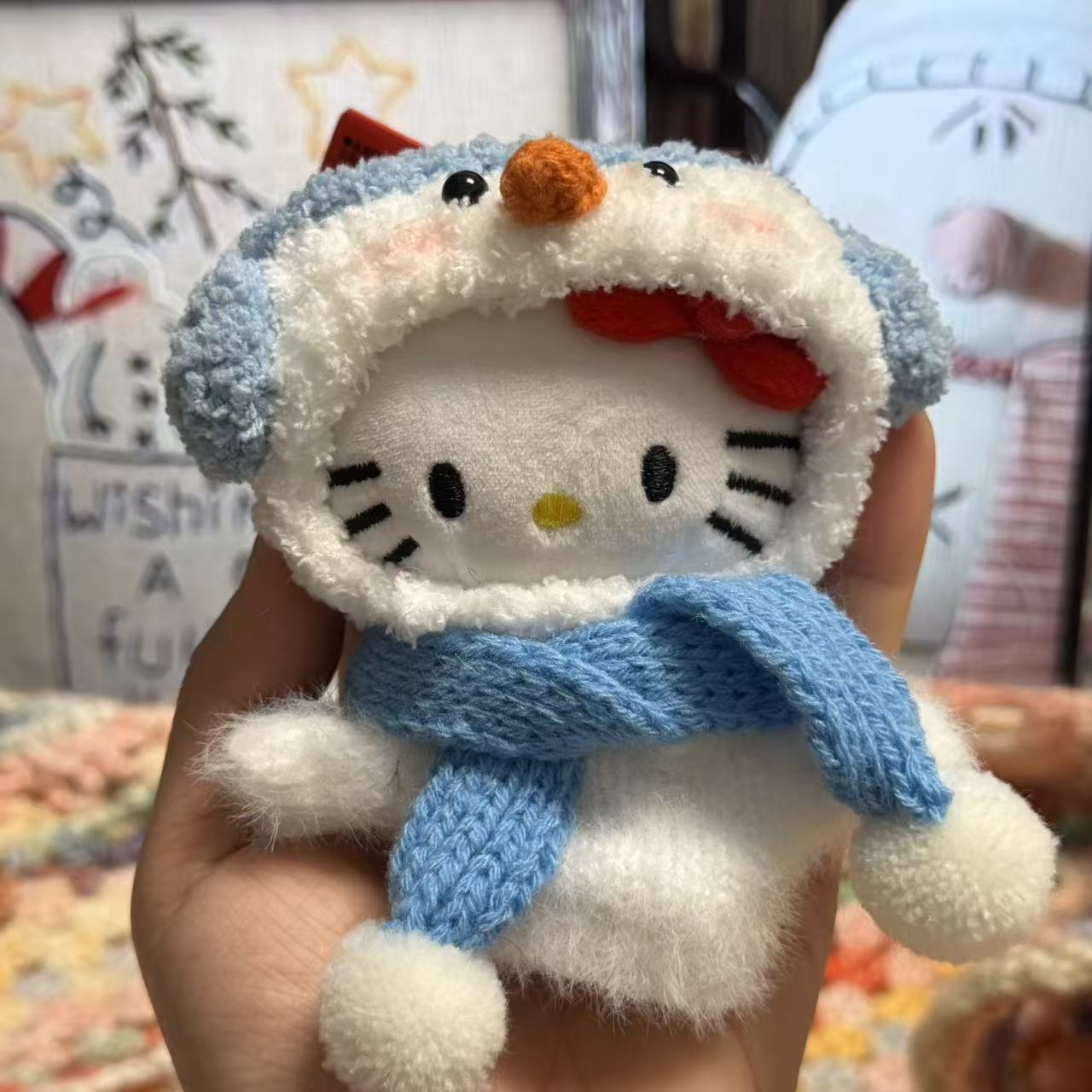 黒麦わら帽子キティ帽子ベビーペンダントラブバックル人形人形かわいいヘップバーンスタイルペンダントキーホルダー