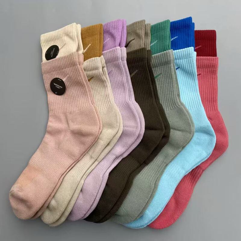Suan Naike Colorful Double-Layer Patchwork Men's and Women's Mid-Calf Towel Bottom Sports Socks Running Basketball Socks Suan Naike Colorful Double-Layer Patchwork Men's and Women's Mid-Calf Towel Bottom Sports Socks Running Basketball Socks