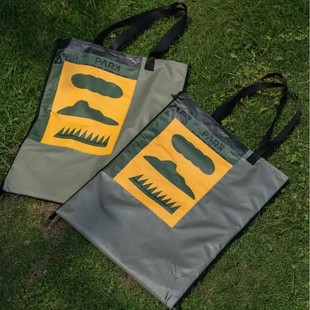 Outdoor Zipper Bag Style Picnic Mat Handbag Style Thickeneded Oxford Cloth Moisture-Proof and Waterproof Camping Style Mat Printed Pattern