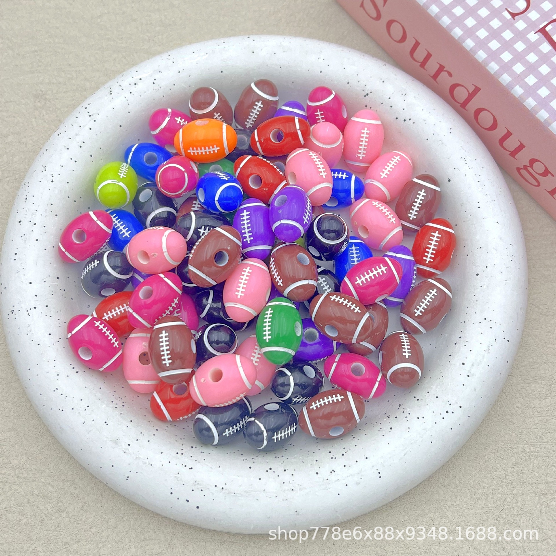 Mixed color/olive ball