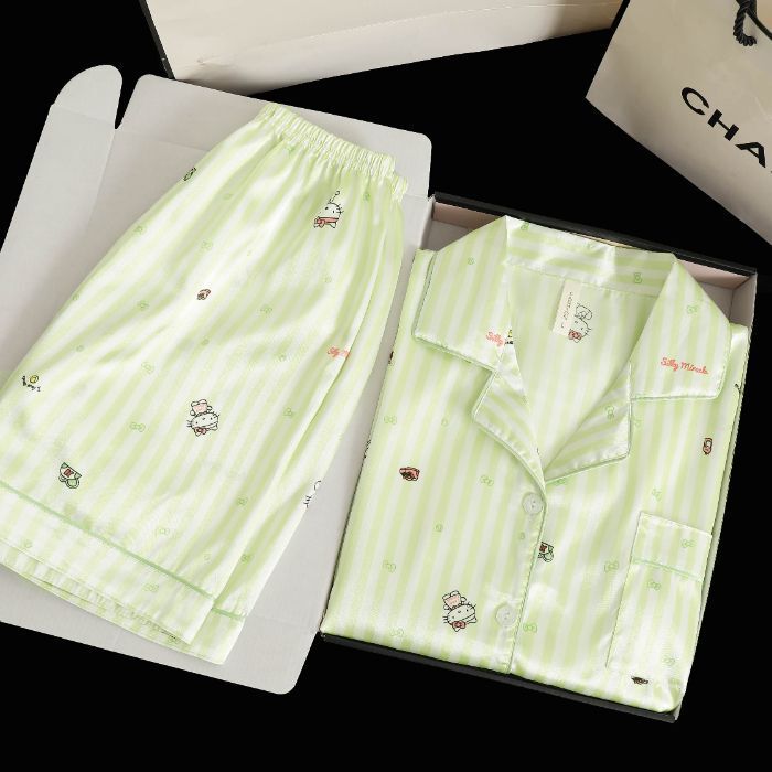 Cross-Border Wholesale Summer Cute Kate Cat Cardigan Pajamas Women's Short-Sleeved Shorts Imitation Ice Silk Baseball Polka Dot Home Clothes Cross-Border Wholesale Summer Cute Kate Cat Cardigan Pajamas Women's Short-Sleeved Shorts Imitation Ice Silk Baseball Polka Dot Home Clothes