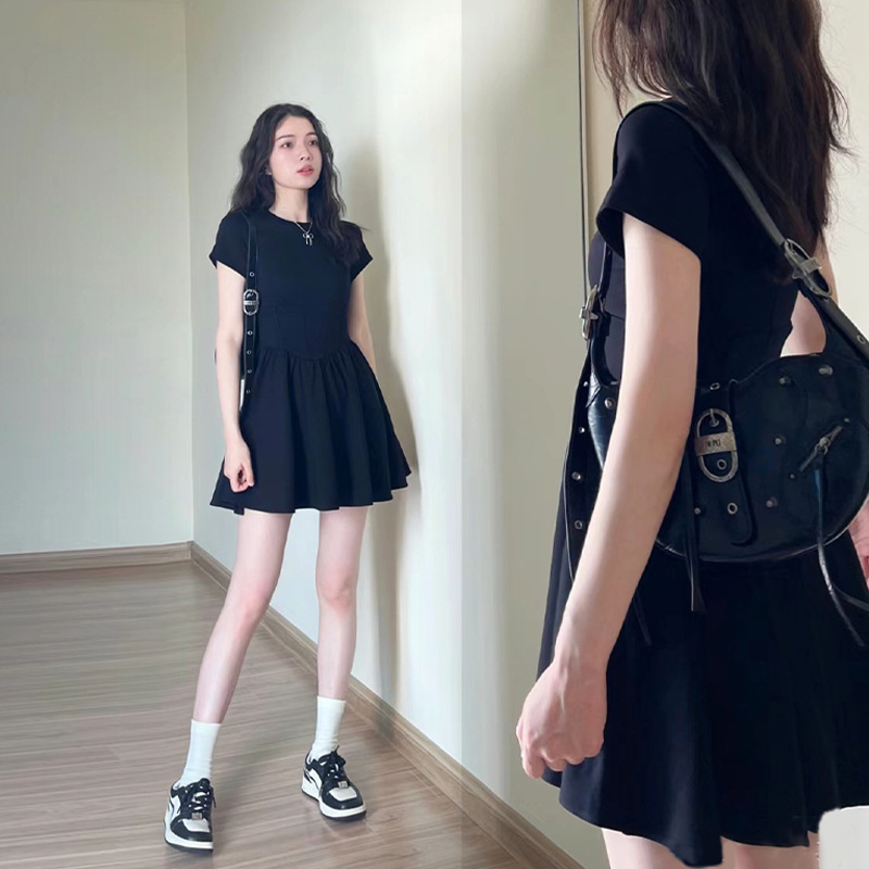 Waist-Cinching Little Black Dress, Black Dress for Women, French-Style Fishbone Skirt Set, 2026 New Model, Short Skirt for Petite Hot Girls