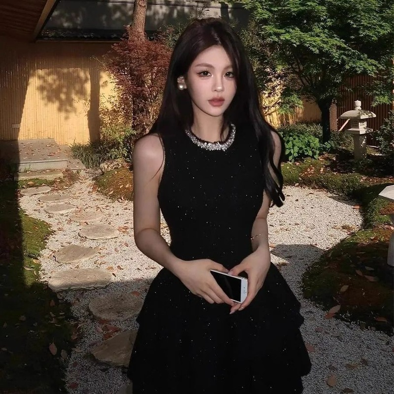 Beautiful Hot Girl Waist Dress Women's French Style Elegant Little Black Dress Birthday Dress Short Skirt