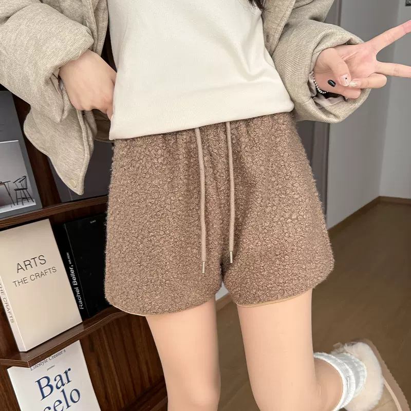 软糯羊羔绒短裤女秋冬高腰外穿A字休闲靴裤 宽松辣妹毛绒打底热裤