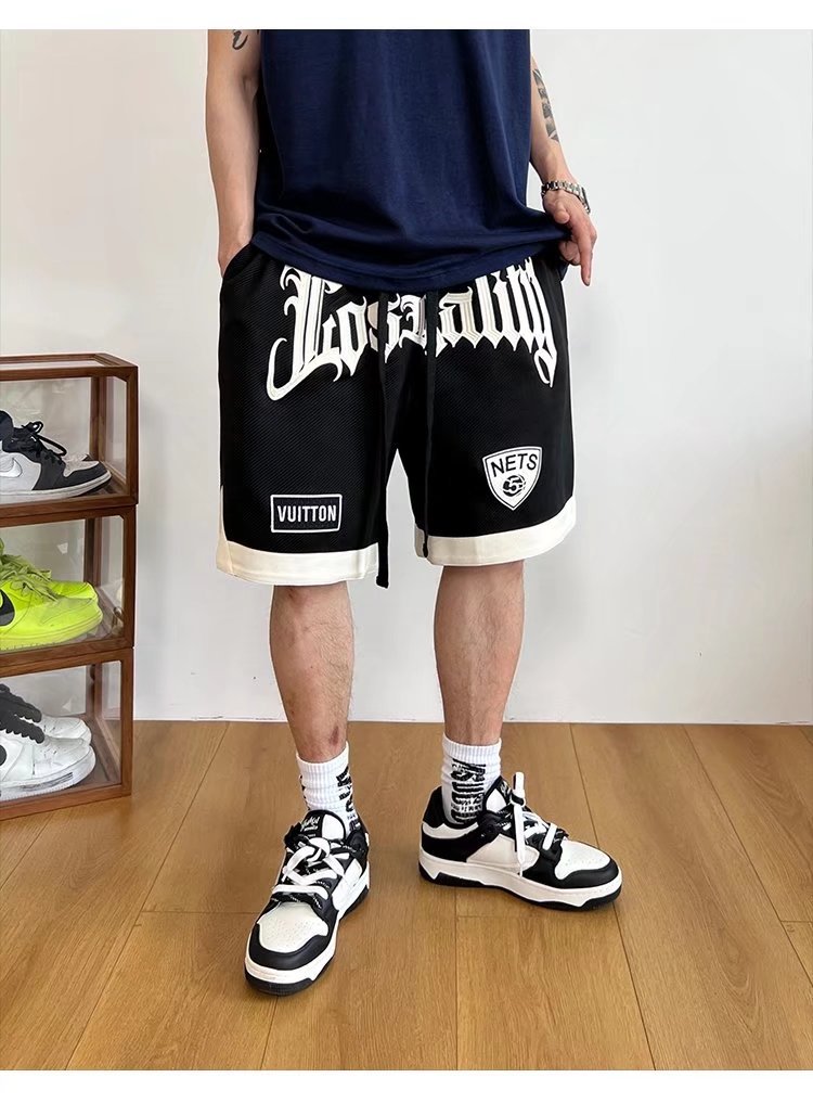 Nuevos pantalones cortos 2024 para hombre, marca de moda, color sólido, contraste simple, pantalones de chándal de cinco puntos rectos sueltos casuales