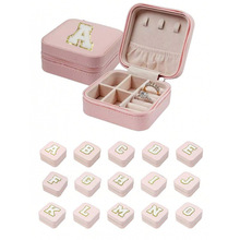 B 74608 Mini Square Exquisite Jewelry Box ���㷽�ξ������κ�