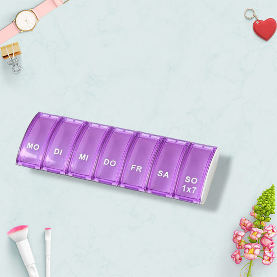 Factory direct rectangular medicine box seven days a week medicine box seven mini portable storage medicine box plastic medicine box