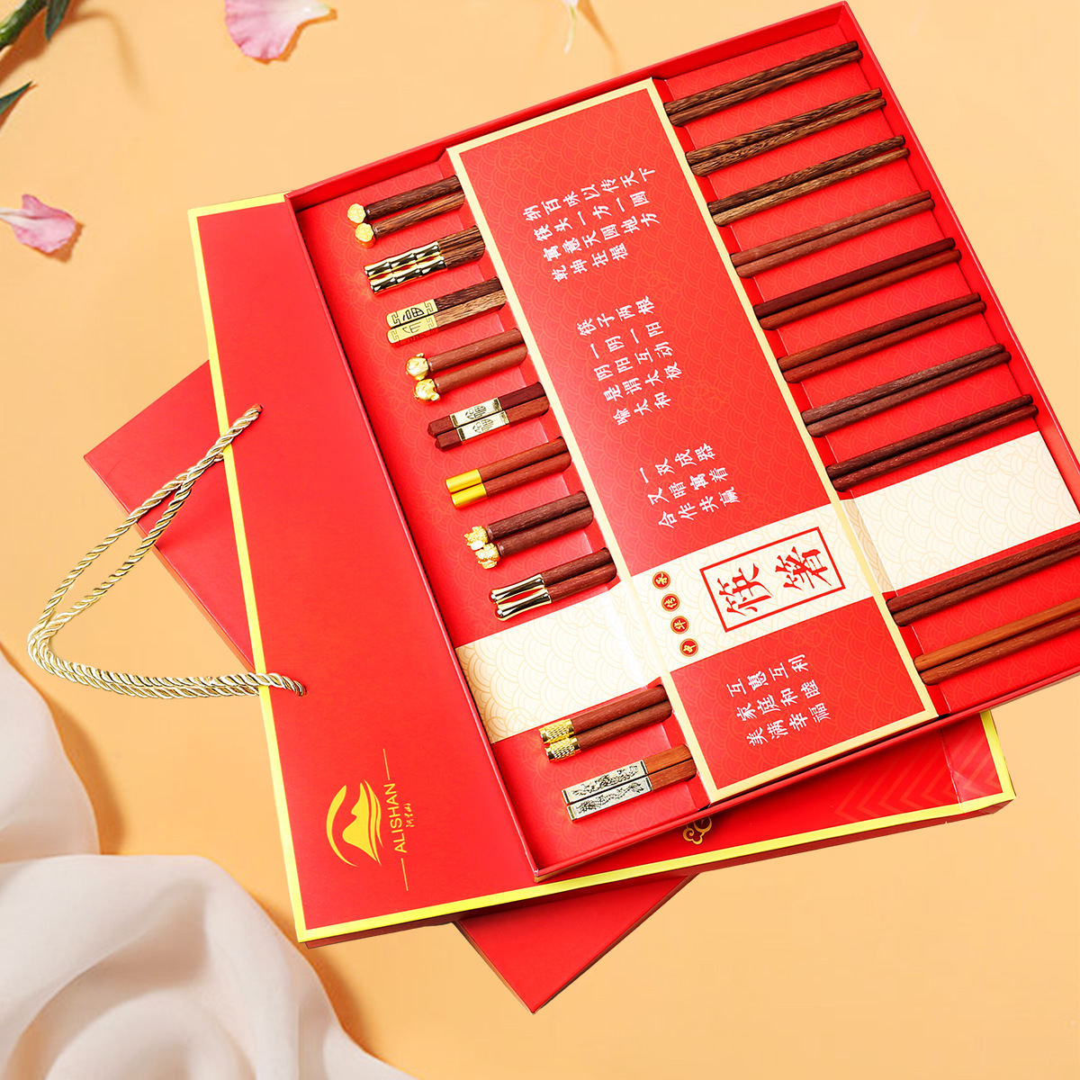 Ala de pollo palillos de madera traje de regalo banquete comida una persona palillos caja de regalo festivo regalo casual al por mayor