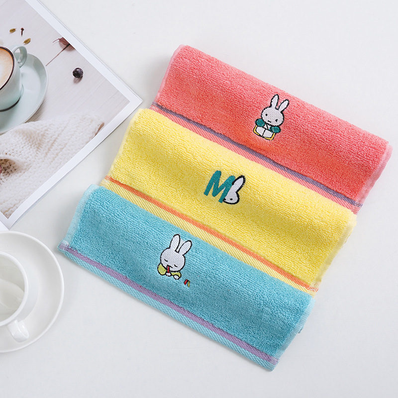 Factory cotton square towel 25*25 kindergarten square towel soft absorbent towel square face and hand embroidery