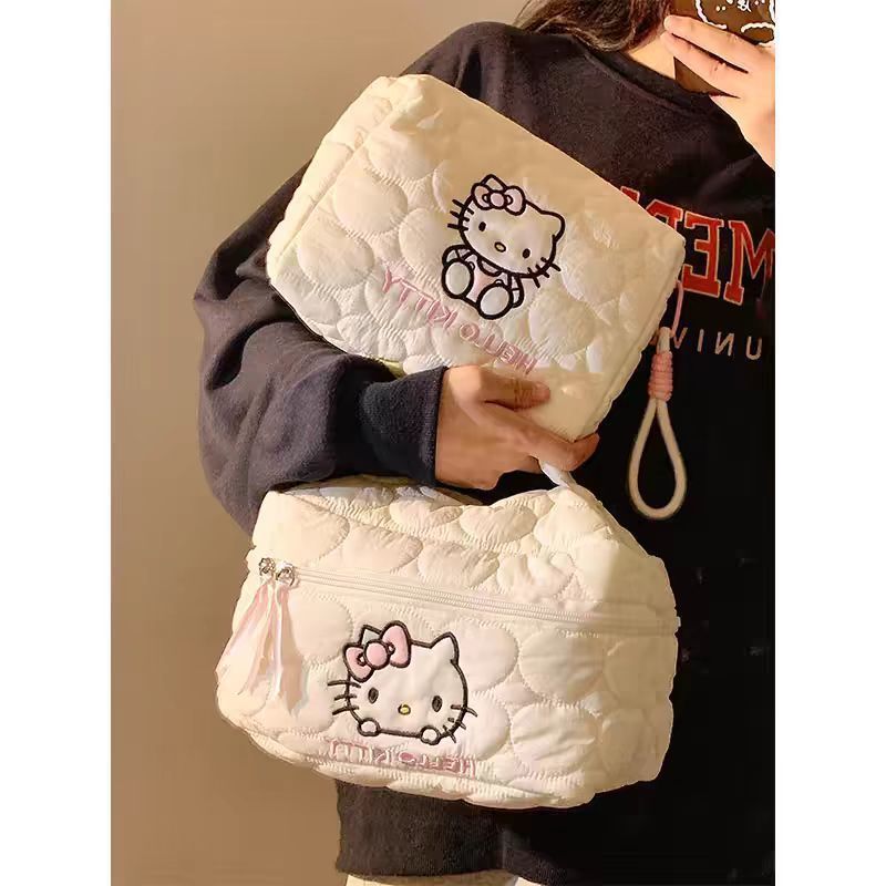 Nuevos productos de cuidado de la piel de gran capacidad para almacenar bolsas de lavado lindas bolsas de maquillaje portátiles japonesas para mujeres y mujeres envío gratuito