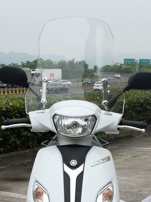 Motorcycle front windshield – Suzuki Windshield for