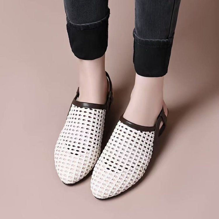 Sandalias de mujer 2026 popularidad en línea de verano con sandalias de tacones gruesos, zapatos de agujero de agujero de aire vacío