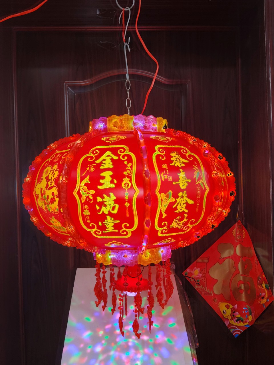 新年七彩旋转LED灯笼走马灯福字水晶发光迁乔阳台大门口春节装饰-阿里巴巴