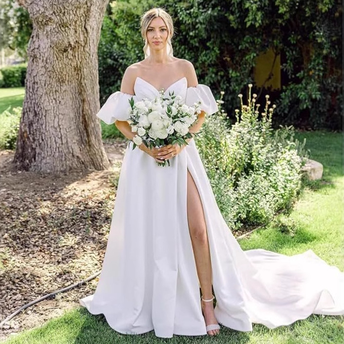 Elegant summer long wedding dress