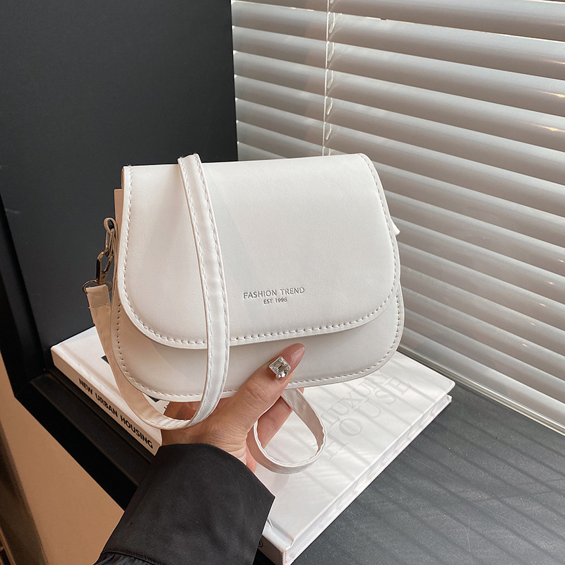 Versatile Candy Colour Shoulder Bag For Women Autumn Winter Style_voghion.com