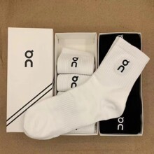 On���b�̽��m����Ů��H�������m�ļ����ܲ����e�\���m��ɫ��ĸ�m