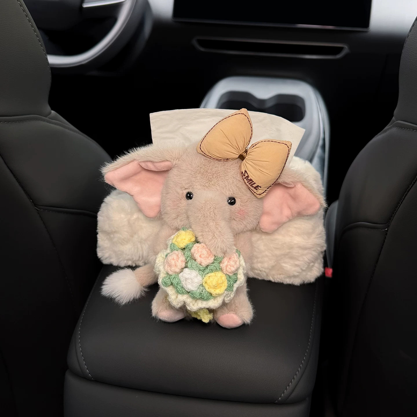 2026 New Model Car Tissue Box, Car-Mounted Hanging Tissue Bag, Headrest Tissue Box for Front and Rear Seats, Cute Design for Girls