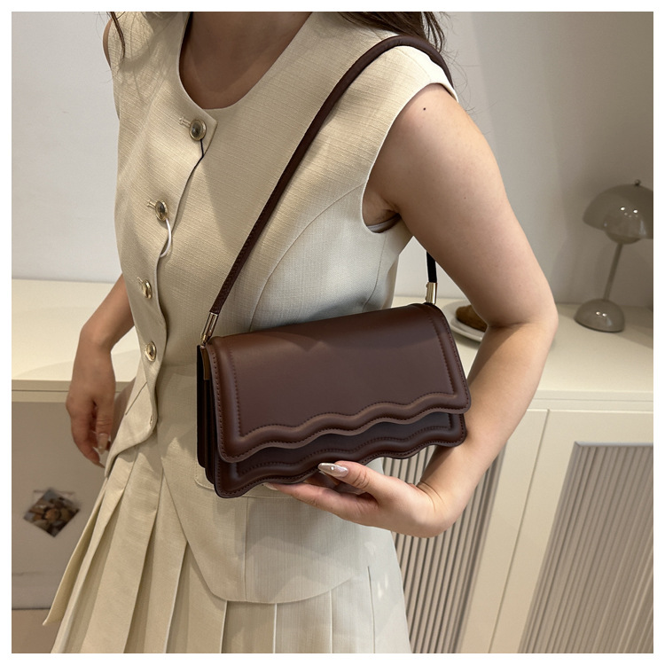 Borsa a tracolla singola versione coreana, nuova estate 2024, borsa da donna piccola e fresca, con tracolla quadrata sotto le ascelle, moda popolare_voghion.com