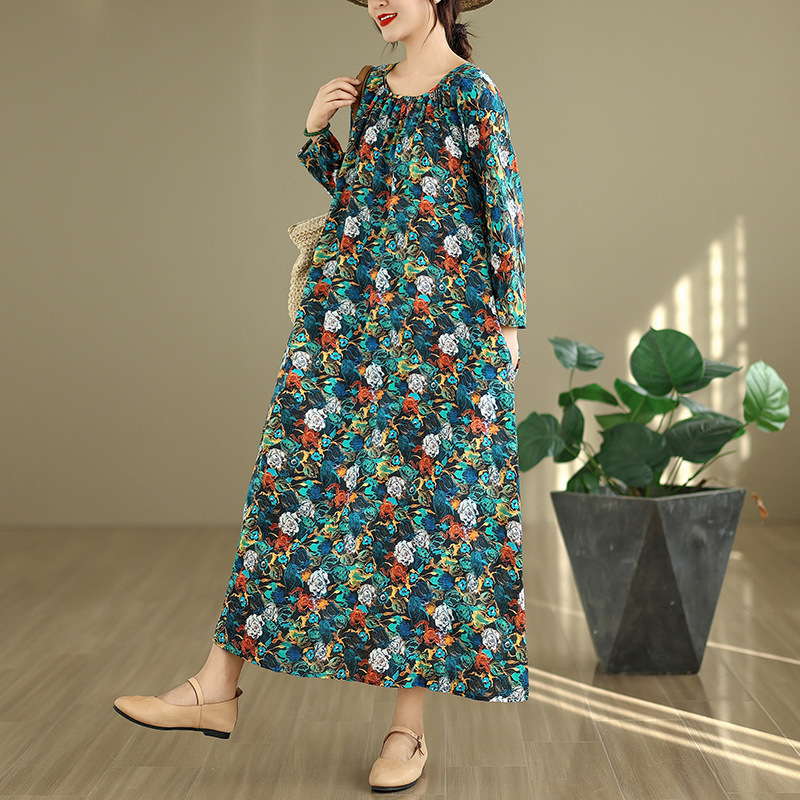 Actual Shot of 2025 New Autum Round Neck Pleated Loose Lazy Skirt Normcore Long-Sleeved Maxi Dress Holiday Style