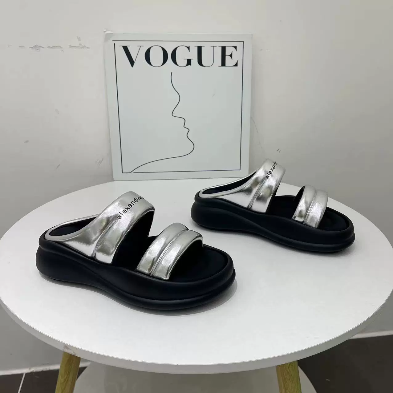 Летние модные универсальные сланцы для отдыха, стиль высокого качества