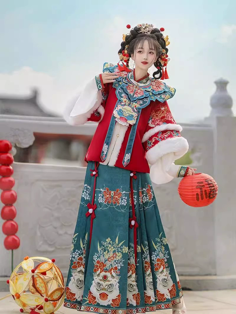 Танец льва был создан каждый год