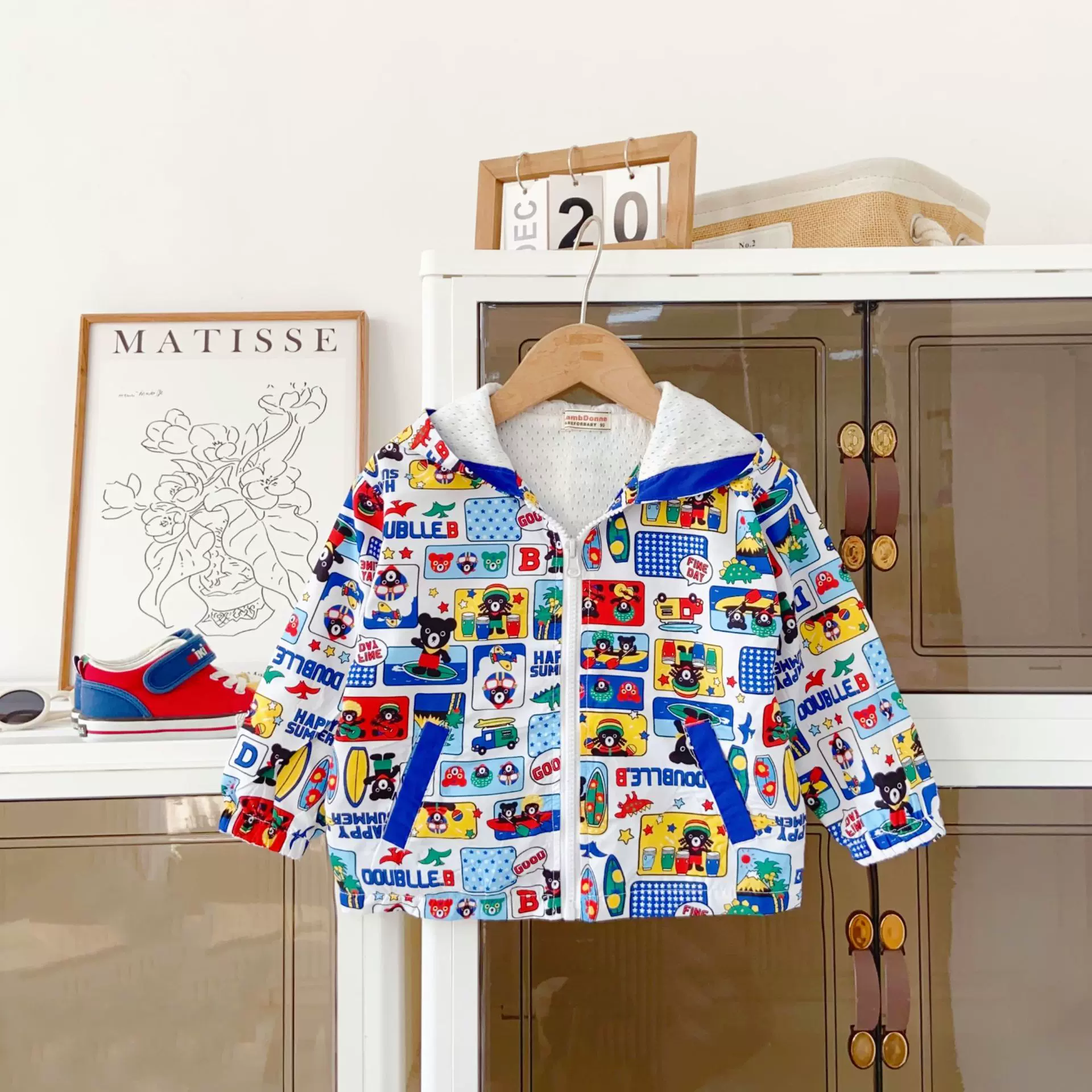 儿童外套2025秋日系男女童戴帽薄款外套宝宝户外外穿上衣外贸童装