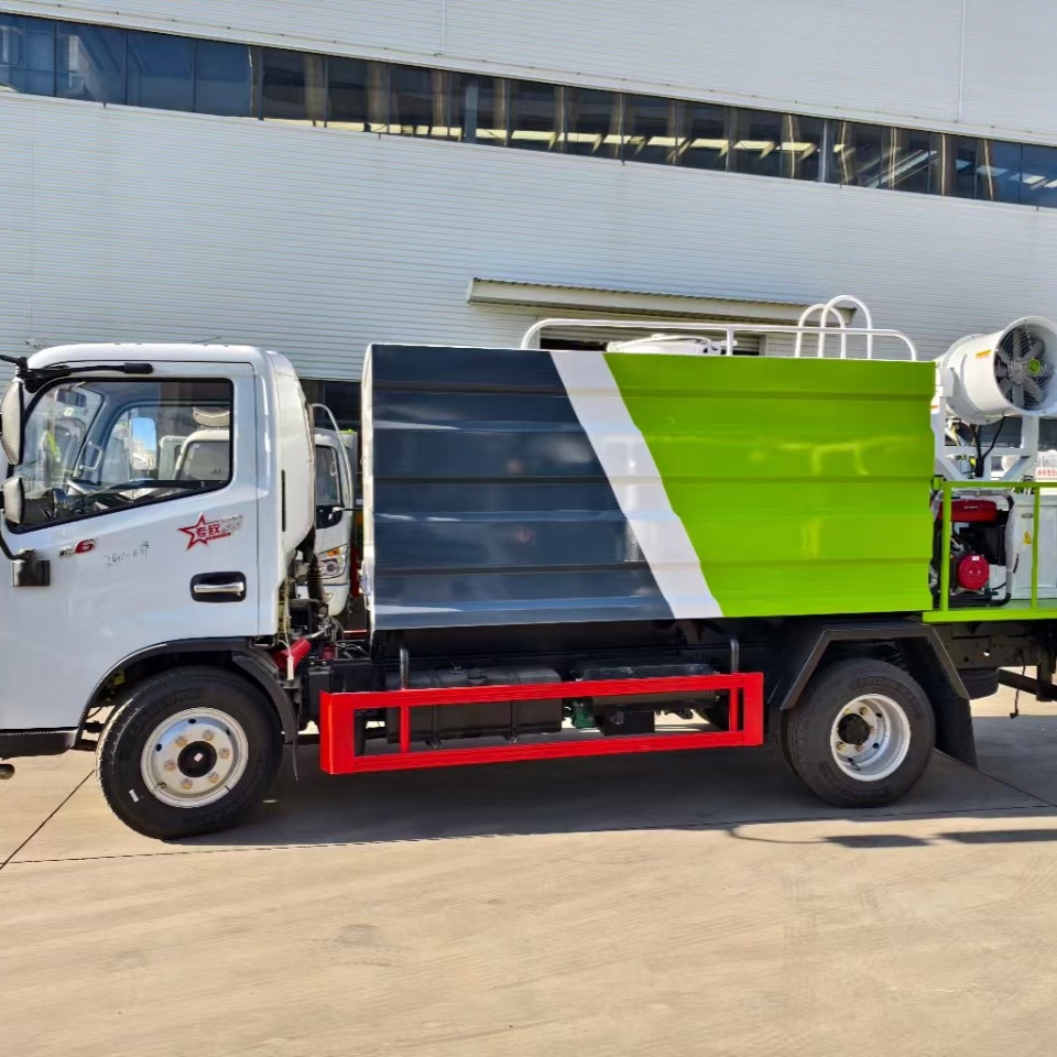 National Vi Foton 7-Ton Blue Plate Sprinkler Truck Can Be Equipped with a 30/ 40m Fog Cannon. with a Class C License, It Can Travel Freely in the City