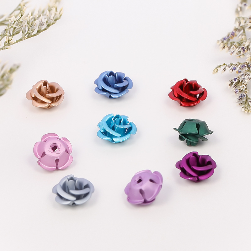 Matte three dimensional accessories for manicure