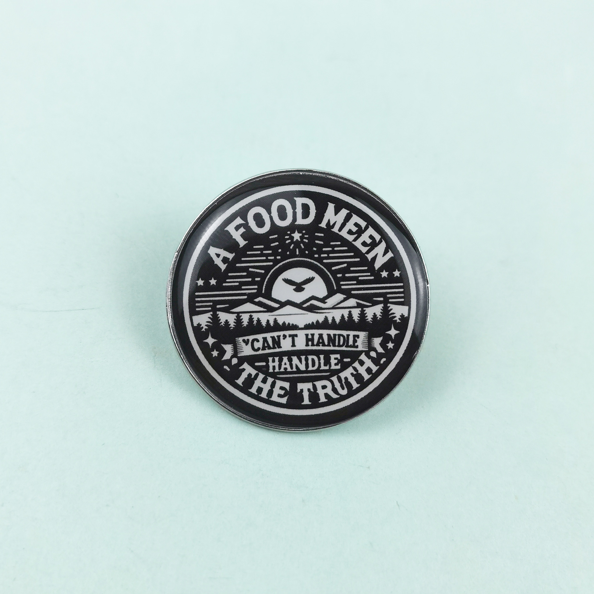 Broche de metal redondo transfronterizo patrón de dibujos animados medalla de joyería estilo retro europeo y americano mochila insignia de alfiler