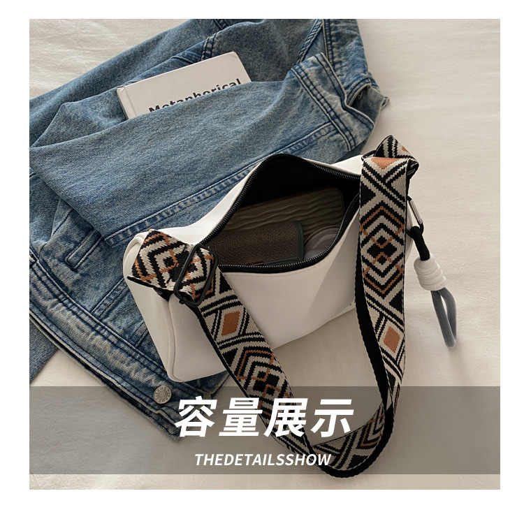 Canvas bag for women 2024 new autumn and winter versatile dumpling bag, casual and sporty wide-shoulder crossbody bag for women undefined