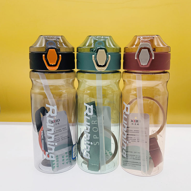 Fábrica al por mayor x xinbeidi 6025 taza de paja de plástico de gran capacidad taza de deportes taza de adultos taza de espacio de Estudiante