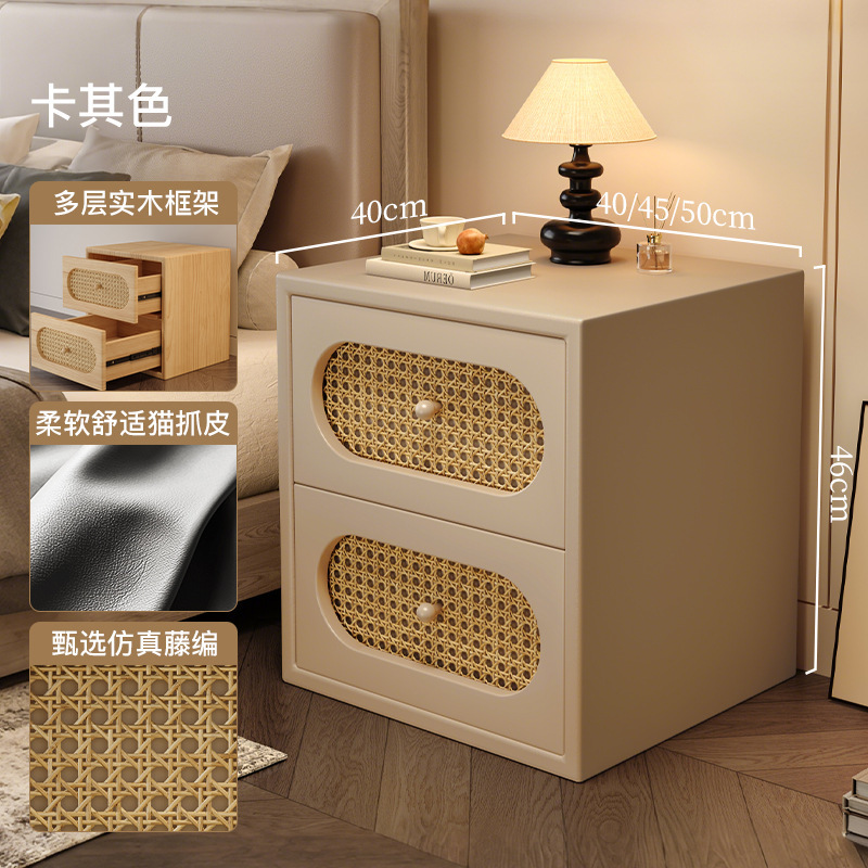 Mesita de noche de ratán retro estilo antiguo dormitorio doméstico pequeño negro 2025 nuevo estilo de lujo ligero gabinete lateral de alta gama